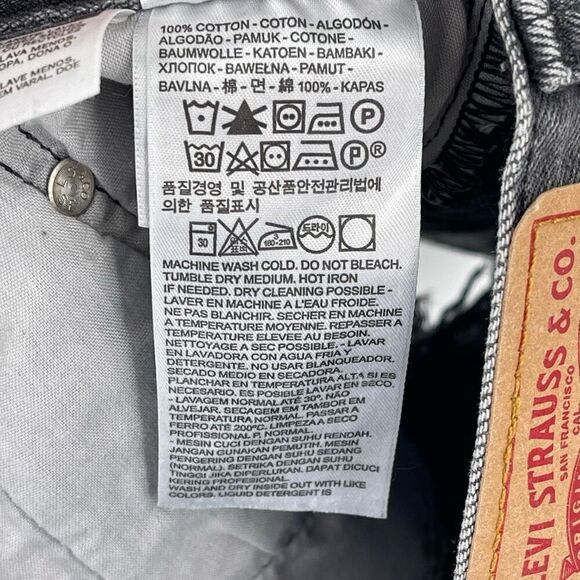 Levi's 501 Original Hidden Button Fly Cut Off Raw Hem Denim Shorts Grey Women 25 - Picture 6 of 7